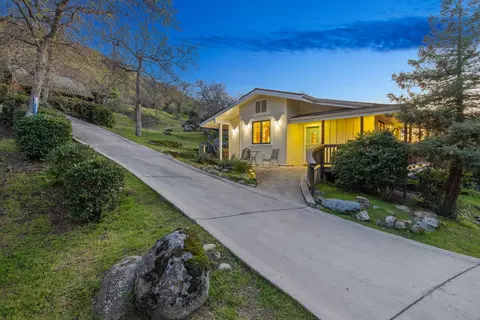 Exterior - 40209 Redtail Ln, Three Rivers, CA 93271 photo 64 of 73