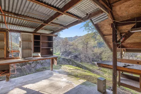 Exterior - 40209 Redtail Ln, Three Rivers, CA 93271 photo 42 of 73