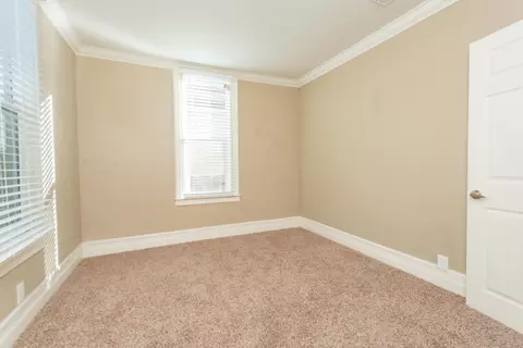 Bedroom - 533 S Kaweah Ave, Exeter, CA 93221 photo 3 of 4