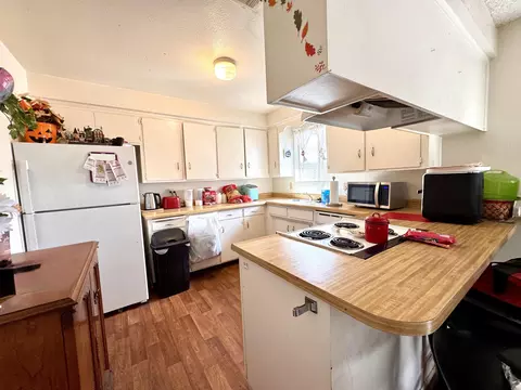 Kitchen - 208 N B St, Exeter, CA 93221 photo 1 of 4