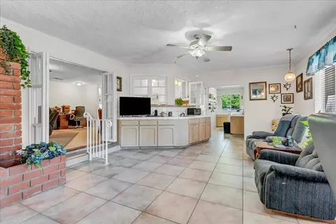 Other - 45 Lyon Ave, Sanger, CA 93657 photo 6 of 7