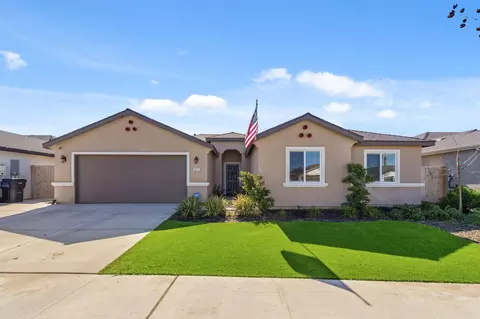 2131 W Ambassador Way, Hanford, CA 93230