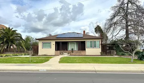 1301 N Douty, Hanford, CA 93230