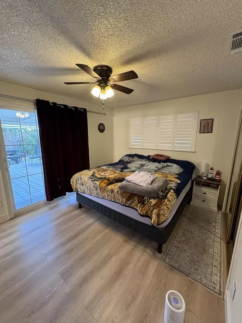 Bedroom - 201 E Lois Ave, Tulare, CA 93274 photo 3 of 4