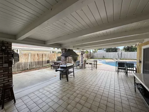 Other - 201 E Lois Ave, Tulare, CA 93274 photo 3 of 8