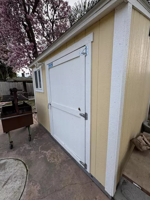 Other - 201 E Lois Ave, Tulare, CA 93274 photo 7 of 8