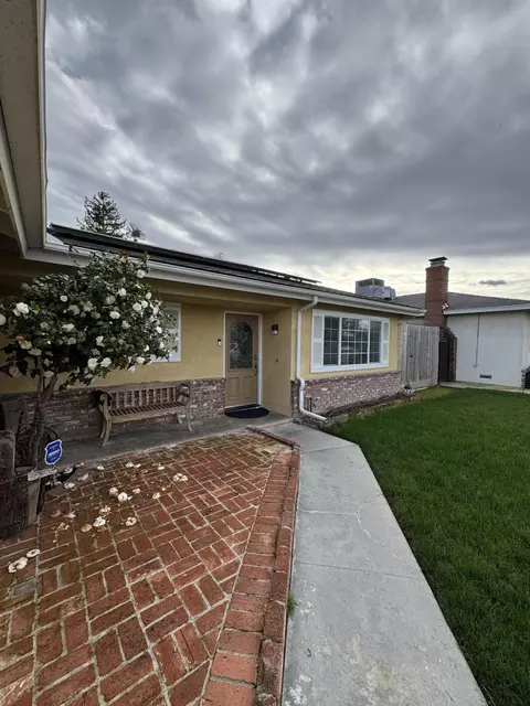 Other - 201 E Lois Ave, Tulare, CA 93274 photo 2 of 8
