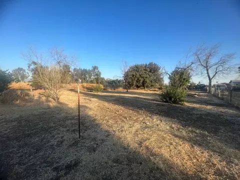 000 Avenue Avenue 192, Strathmore, CA 93267 photo 2