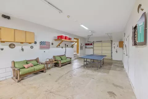 Exterior - 43677 Washburn Dr, Three Rivers, CA 93271 photo 10 of 31