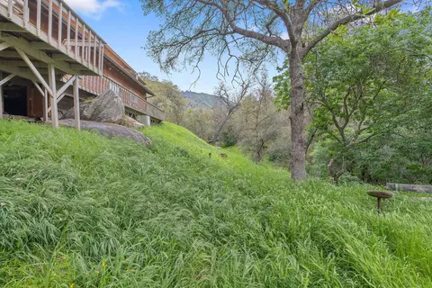 Exterior - 43677 Washburn Dr, Three Rivers, CA 93271 photo 30 of 31