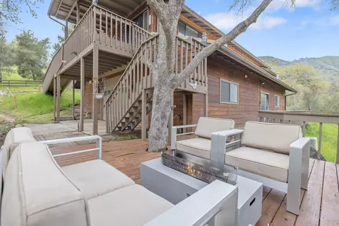 Exterior - 43677 Washburn Dr, Three Rivers, CA 93271 photo 4 of 31