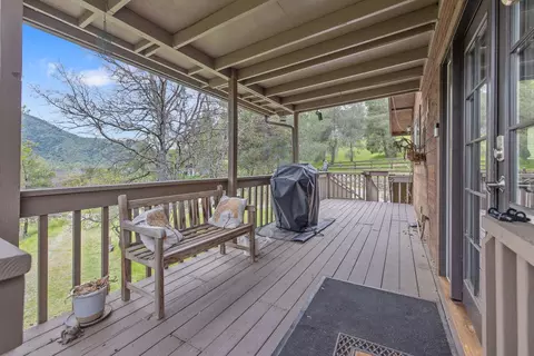 Exterior - 43677 Washburn Dr, Three Rivers, CA 93271 photo 24 of 31