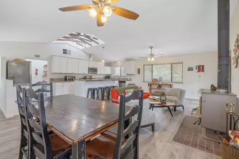 Dining - 43677 Washburn Dr, Three Rivers, CA 93271 photo 3 of 3