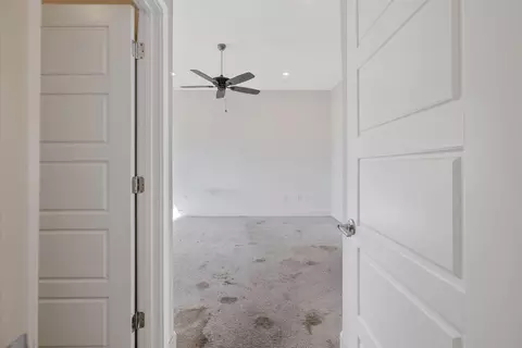 Entry Way - 324 E Newton Ave, Visalia, CA 93291 photo 7 of 7