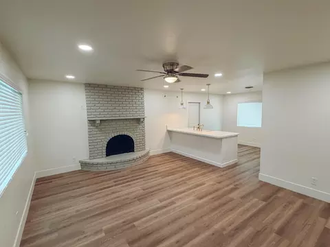Living - 2805 W Beech Ave, Visalia, CA 93277 photo 1 of 2