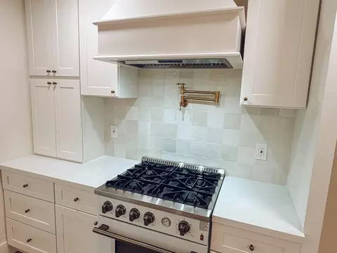 Kitchen - 2805 W Beech Ave, Visalia, CA 93277 photo 1 of 2