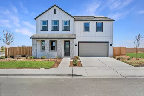 408 Vanderbilt Dr, Lemoore, CA 93245