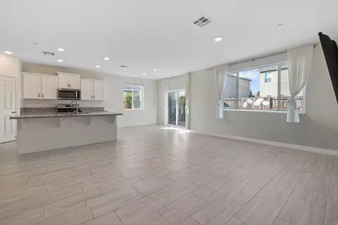 3516 E Seeger Ave, Visalia, CA 93292 photo 22