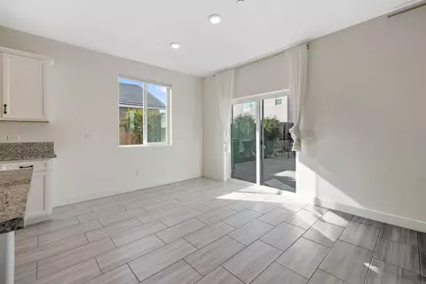 3516 E Seeger Ave, Visalia, CA 93292 photo 16