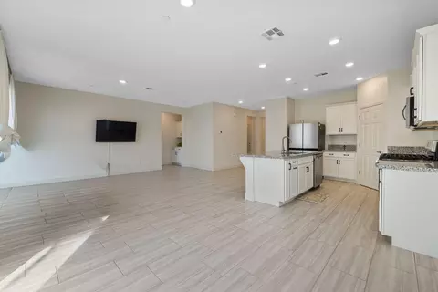 3516 E Seeger Ave, Visalia, CA 93292 photo 18
