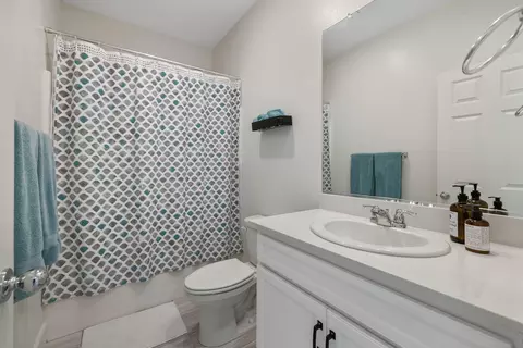 3516 E Seeger Ave, Visalia, CA 93292 photo 8
