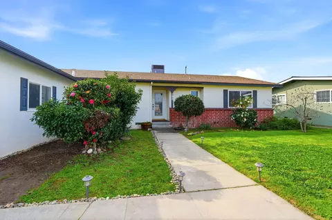 Exterior - 195 E Sandra Ave, Tulare, CA 93274 photo 3 of 6