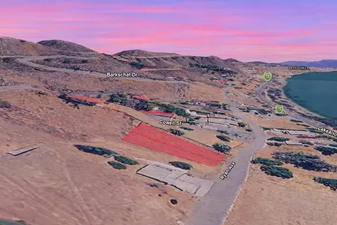 Ryan Avenue, Lake Elsinore, CA 92530