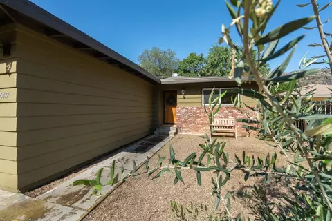 Exterior - 43617 N Fork Dr, Three Rivers, CA 93271 photo 3 of 4
