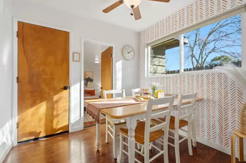 Dining - 43617 N Fork Dr, Three Rivers, CA 93271 photo 2 of 3
