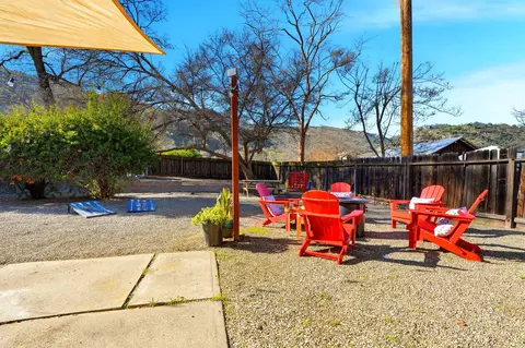 Exterior - 43617 N Fork Dr, Three Rivers, CA 93271 photo 2 of 4