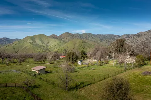 Exterior - 42148 S Fork Dr, Three Rivers, CA 93271 photo 1 of 9