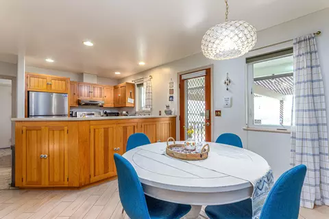 Dining - 42148 S Fork Dr, Three Rivers, CA 93271 photo 2 of 2