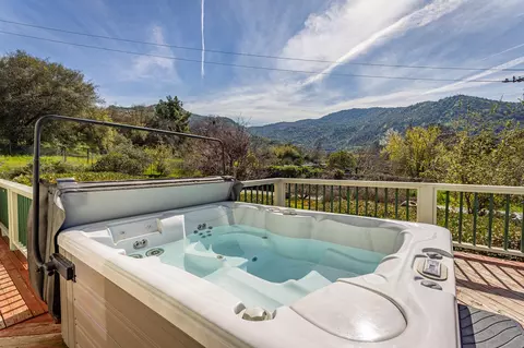 Exterior - 42148 S Fork Dr, Three Rivers, CA 93271 photo 8 of 9