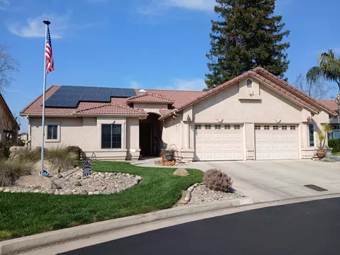 2485 Presidential Dr, Tulare, CA 93274