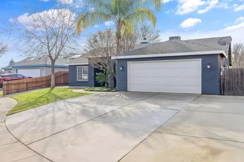 Exterior - 741 Bender Ct, Tulare, CA 93274 photo 2 of 10