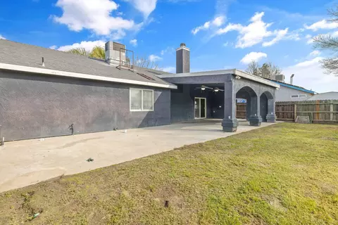 Exterior - 741 Bender Ct, Tulare, CA 93274 photo 10 of 10
