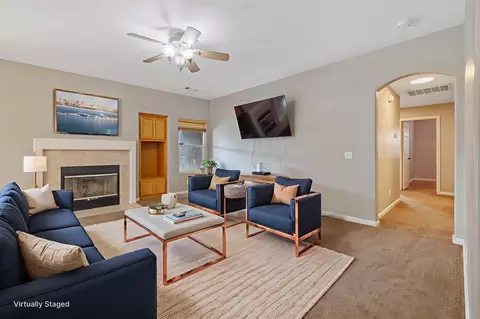 Living - 741 Bender Ct, Tulare, CA 93274 photo 3 of 6