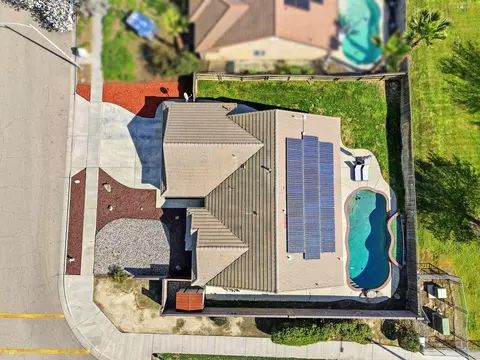 View/Area - 865 Avalon Dr, Lemoore, CA 93245 photo 9 of 9