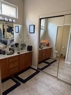 4235 E Sue Ave, Visalia, CA 93292 photo 2