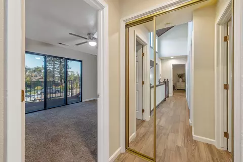 Entry Way - 2635 E Paradise Ave, Visalia, CA 93292 photo 10 of 10