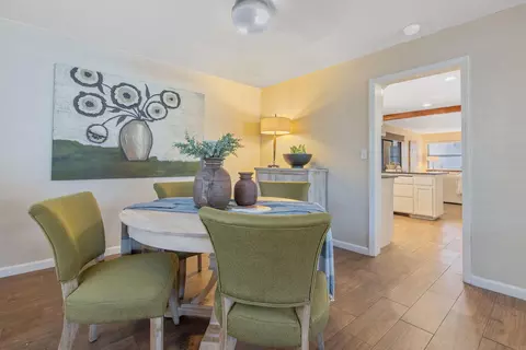 Dining - 2635 E Paradise Ave, Visalia, CA 93292 photo 2 of 3