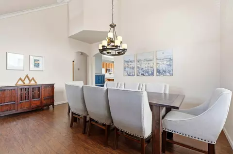 Dining - 3947 E Cambridge Ave, Visalia, CA 93292 photo 2 of 4