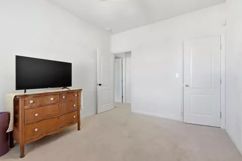 Bedroom - 3947 E Cambridge Ave, Visalia, CA 93292 photo 12 of 12