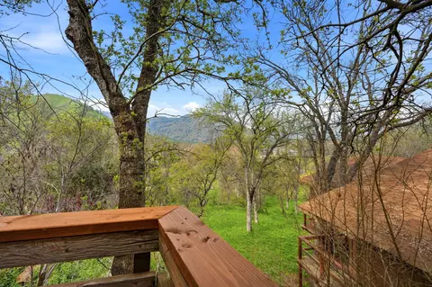 Exterior - 40673 Old Three Rivers Rd #3, Three Rivers, CA 93271 photo 10 of 10