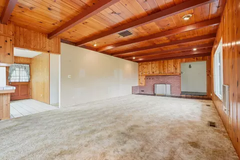 Living - 40673 Old Three Rivers Rd #3, Three Rivers, CA 93271 photo 2 of 8
