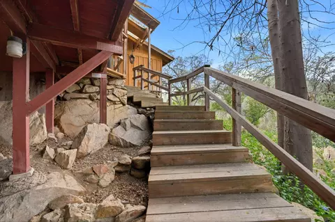 Exterior - 40673 Old Three Rivers Rd #3, Three Rivers, CA 93271 photo 6 of 10