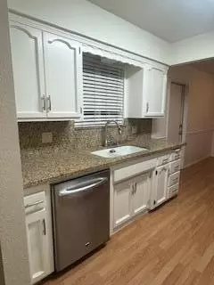 Kitchen - 2445 S Memory St, Visalia, CA 93277 photo 1 of 3