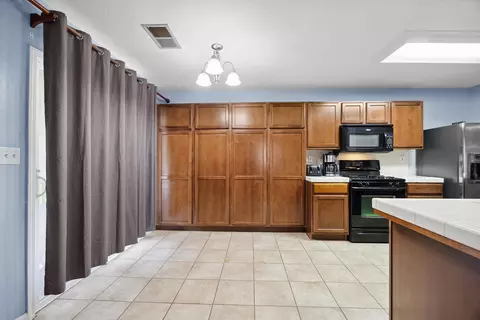 Other - 4237 E Murray Ave, Visalia, CA 93292 photo 5 of 9