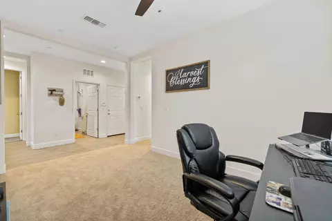 1821 E Arlen Ave, Visalia, CA 93292 photo 19