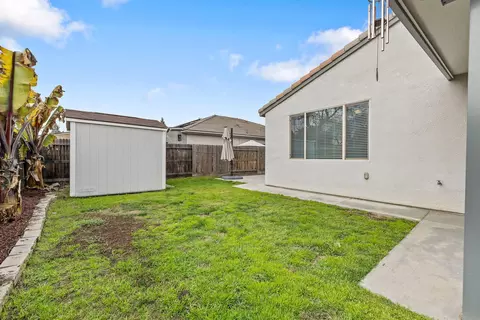1821 E Arlen Ave, Visalia, CA 93292 photo 38